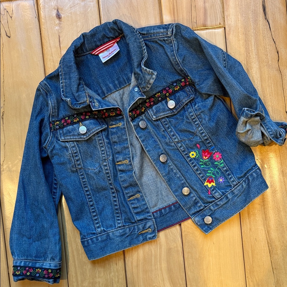 Hanna Andersson sz 110 Blue Denim Jacket with Floral Embroidery
